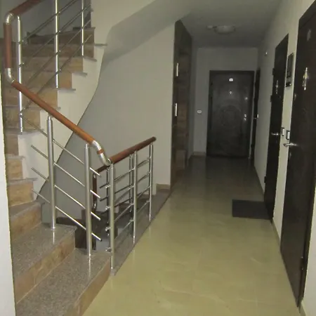 Апартамент Ани Apartment Pomorie